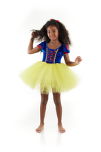 Load image into Gallery viewer, Snow White