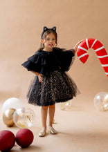 Load image into Gallery viewer, Black Swan