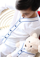 Load image into Gallery viewer, Elegant Boy