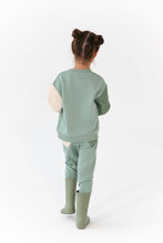 Load image into Gallery viewer, Green Heart Suit