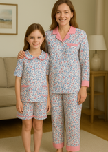 Load image into Gallery viewer, Daphne Short Sleeves
