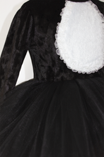Load image into Gallery viewer, Velvet Cat with Headband
