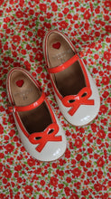 Load image into Gallery viewer, Coral Bow
