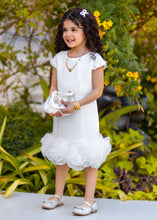 Load image into Gallery viewer, White Bloom
