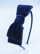 Load image into Gallery viewer, Velvet Bow Headband
