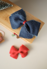 Load image into Gallery viewer, Wool clips
